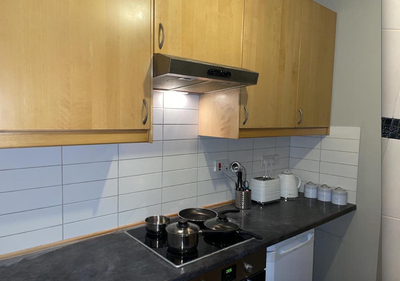 Chatsworth - Large Apartment Near Newcastle City Centre Saint Peters  エクステリア 写真