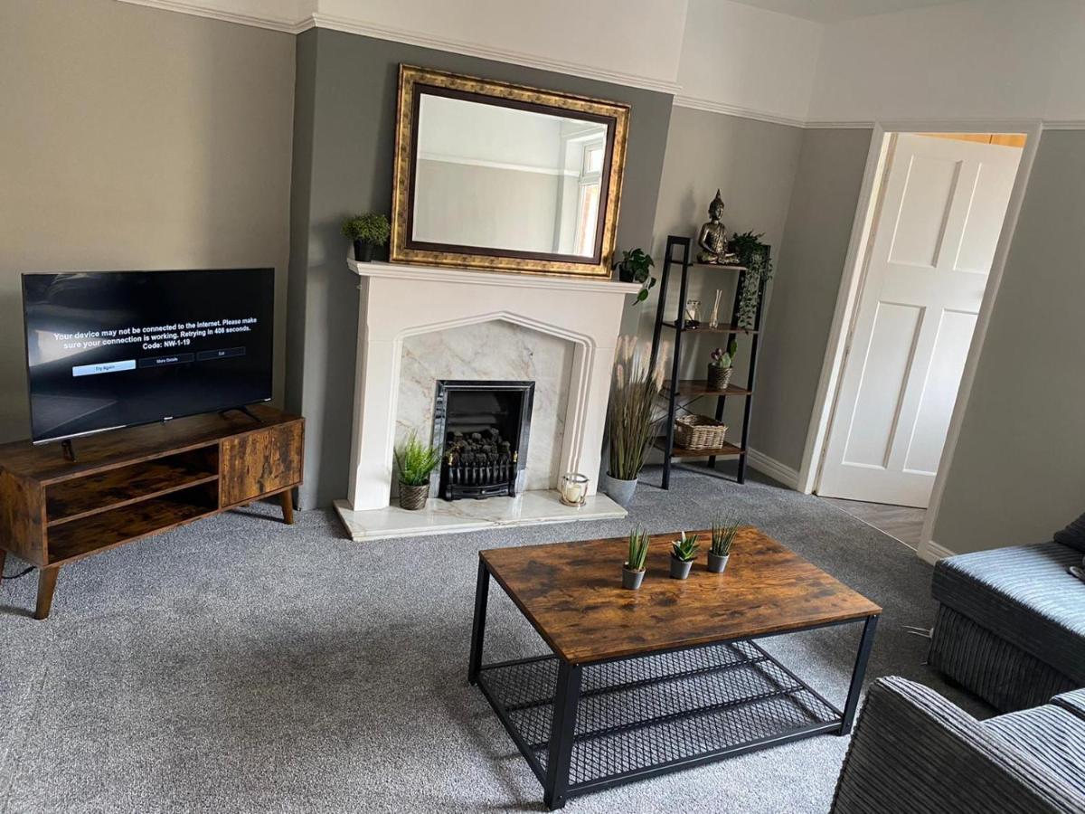 Chatsworth - Large Apartment Near Newcastle City Centre Saint Peters  エクステリア 写真